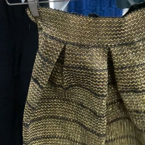 Fun Party Skirt! - Picture 9 of 10